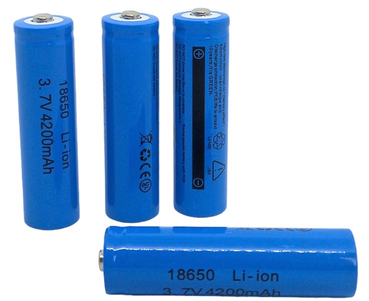 Аккумулятор комплект 4 штуки 18650 3.7 V 4200 mAh реально около 700 mAh батарея литий-ионная Li-Ion 00610 фото