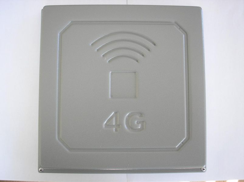 Антенна для интернета 4G Квадрат панельная 17 Дбi LTE GSM 2G, 3G, 4,5G, 5G 824-960 / 1700-2700 мГц 1259874840 фото